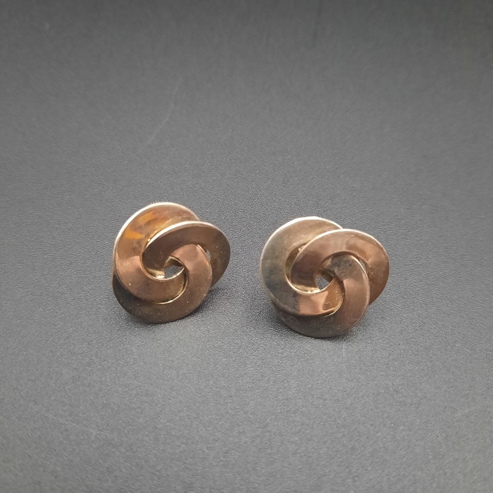 Vintage Gold Tone Knot Earrings Classic Twist Design Screw Back